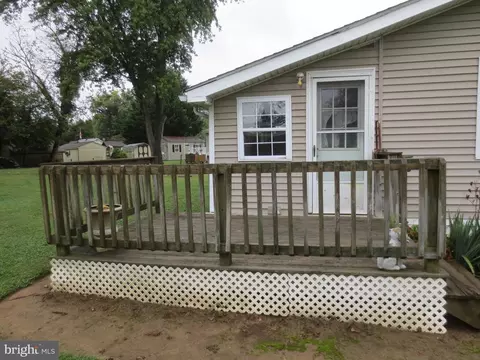 Exterior - 21 Hacks Point Rd, Earleville, MD 21919 photo 1 of 2
