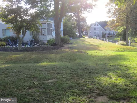 Exterior - 21 Hacks Point Rd, Earleville, MD 21919 photo 2 of 2