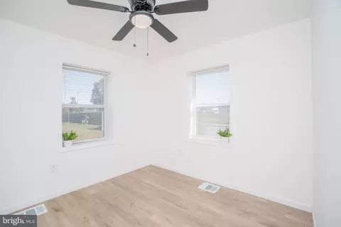 Entry Way - 206 Whitehall Rd, Elkton, MD 21921 photo 2 of 2