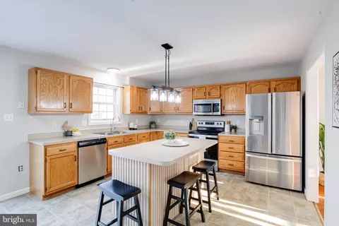 Kitchen - 1 Pinehurst Ct, Elkton, MD 21921 photo 2 of 4