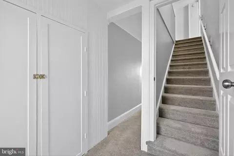 Entry Way - 110 Delaware Ave, Elkton, MD 21921 photo 10 of 17