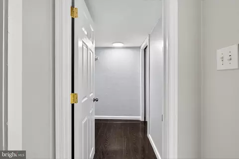 Entry Way - 110 Delaware Ave, Elkton, MD 21921 photo 14 of 17