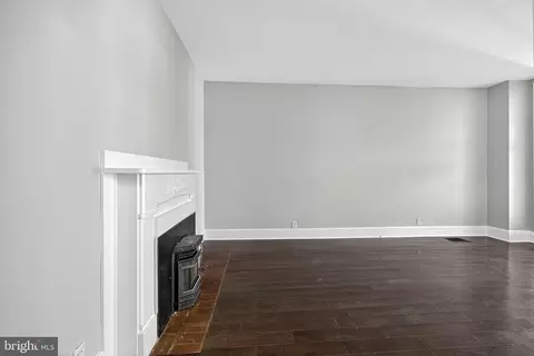 Living - 110 Delaware Ave, Elkton, MD 21921 photo 1 of 11