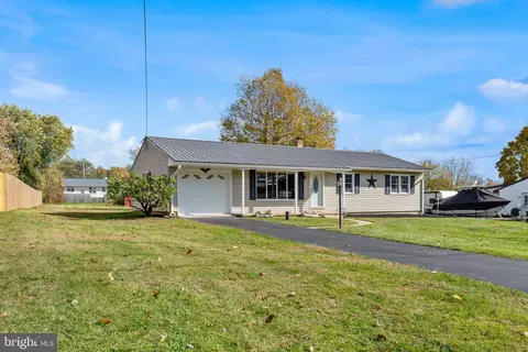 96 Sunrise Dr, Rising Sun, MD 21911