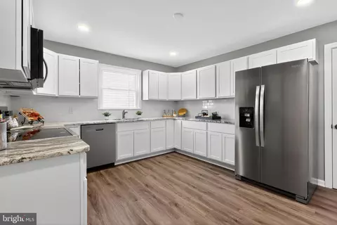 Kitchen - 261 Main St, Elkton, MD 21921 photo 1 of 1