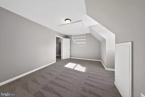 Entry Way - 261 Main St, Elkton, MD 21921 photo 6 of 7