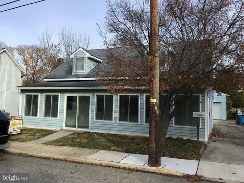 105 W Walnut St, North East, MD 21901