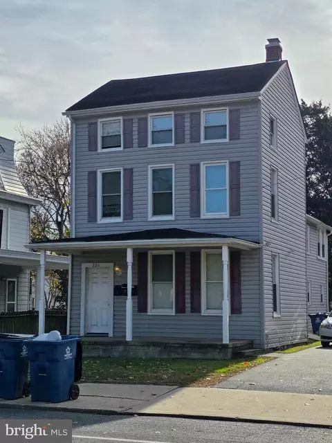 228 E Main St, Elkton, MD 21921