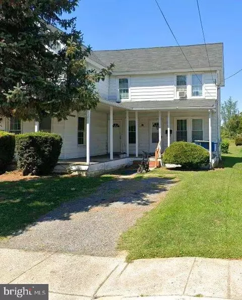 223-225 W High St, Elkton, MD 21921