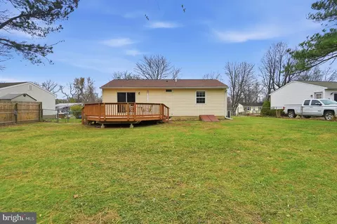 Exterior - 25 Cherry Ln, Elkton, MD 21921 photo 2 of 3