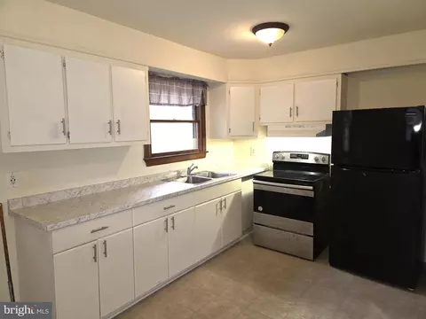 Kitchen - 20 Kent Rd, Elkton, MD 21921 photo 1 of 1