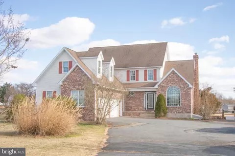 44 Canal Estates Dr, Elkton, MD 21921