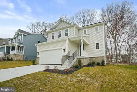 101 Catalpa Dr, North East, MD 21901