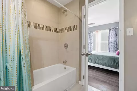 Entry Way - 606 Buttonwoods Rd, Elkton, MD 21921 photo 4 of 4