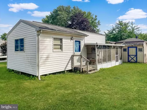 301 Mocanaqua Ln #GLEN 3, Earleville, MD 21919
