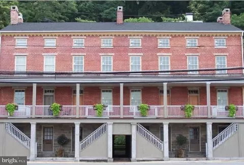 52 Main St #52, Port Deposit, MD 21904
