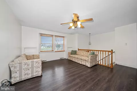 Living - 1023 Old Telegraph Rd, Warwick, MD 21912 photo 2 of 2