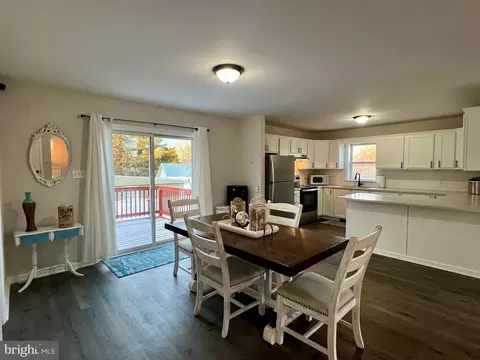 Dining - 41 Hilltop Rd, Earleville, MD 21919 photo 2 of 4