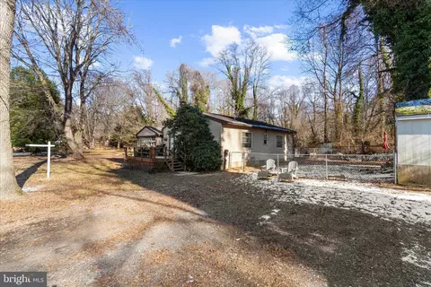 Exterior - 110 Rhode Island Ave, Earleville, MD 21919 photo 8 of 12