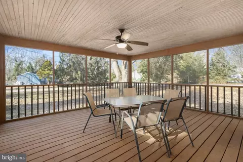 Exterior - 110 Rhode Island Ave, Earleville, MD 21919 photo 6 of 12