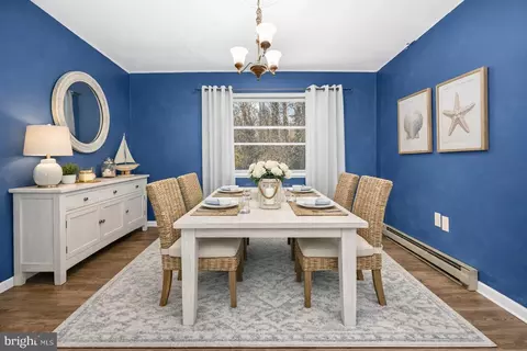 Dining - 110 Rhode Island Ave, Earleville, MD 21919 photo 1 of 1