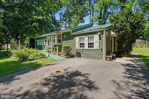 23 Bayside Dr, North East, MD 21901