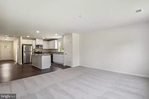 Living - Ohio Avenue, Earleville, MD 21919 photo 4 of 6
