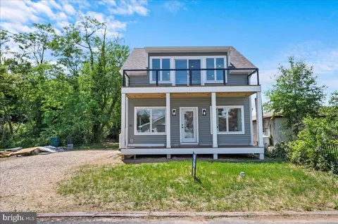 31 Riverview Ave, Chesapeake City, MD 21915