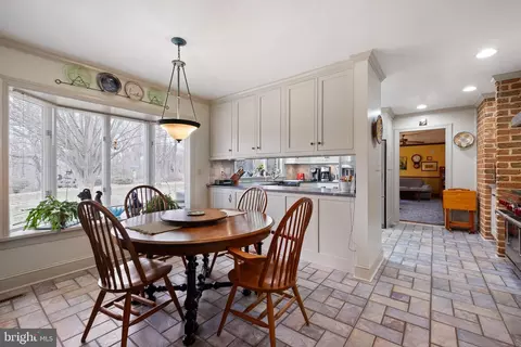 Kitchen - 185 Riverside Dr, Elkton, MD 21921 photo 3 of 3
