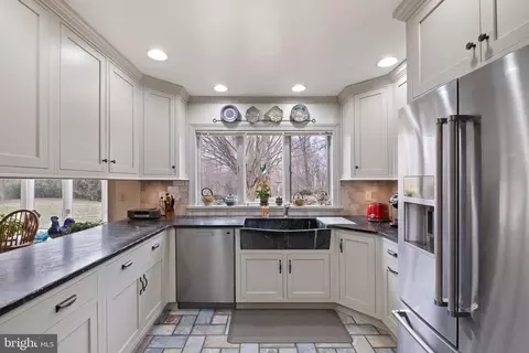 Kitchen - 185 Riverside Dr, Elkton, MD 21921 photo 1 of 3