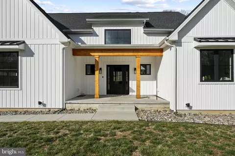 97 Otter Point Rd, Elkton, MD 21921