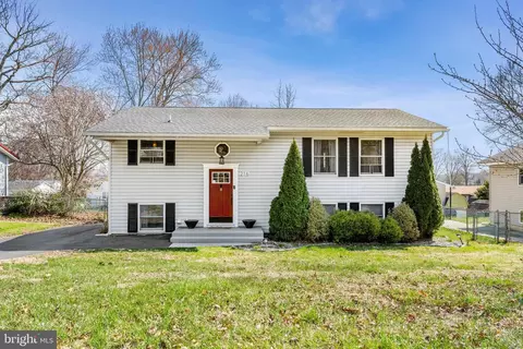 216 Courtney Dr, Elkton, MD 21921