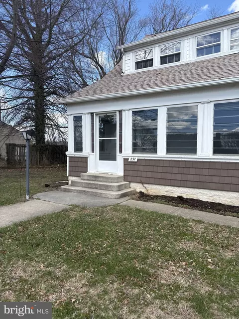 237 W Main St, Cecilton, MD 21913