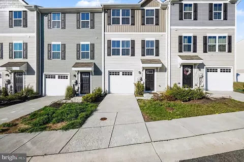 300 Tournament Cir, North East, MD 21901