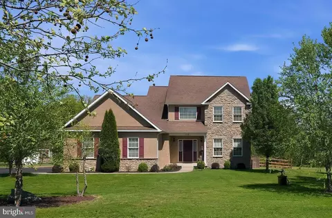 110 Elkneck Blvd, Elkton, MD 21921