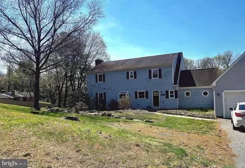 18 E Brook Knoll Rd, Elkton, MD 21921