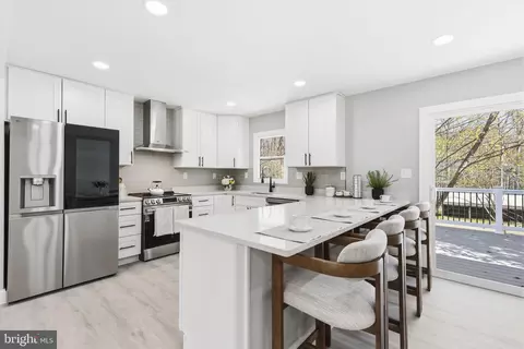Kitchen - 331 Old Chestnut Rd, Elkton, MD 21921 photo 1 of 2