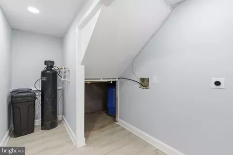 Entry Way - 331 Old Chestnut Rd, Elkton, MD 21921 photo 1 of 1