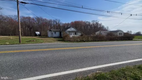 976 Warburton Rd, Elkton, MD 21921 photo 3