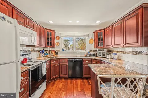 Kitchen - 112 Midway Dr, Earleville, MD 21919 photo 3 of 3