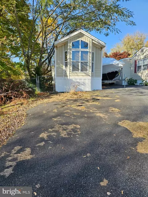 243 Nahma Ln #GLEN 9, Earleville, MD 21919