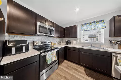 Kitchen - 2 Ridgely Forest Dr, Elkton, MD 21921 photo 1 of 3