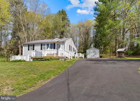 33 Brewster Bridge Rd, Elkton, MD 21921