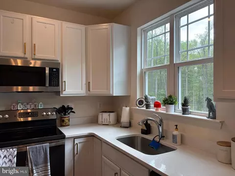 Kitchen - 1900 Colora Rd, Colora, MD 21917 photo 3 of 7