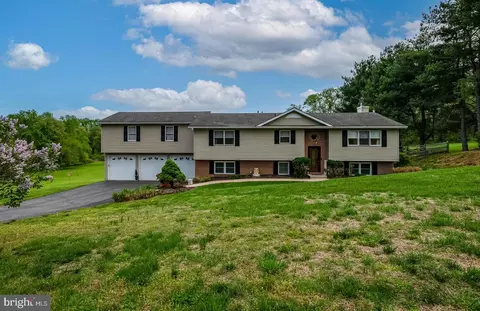 108 Elk Ranch Park Rd, Elkton, MD 21921