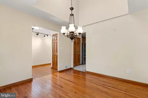 Entry Way - 45 Thyme St, Elkton, MD 21921 photo 4 of 5