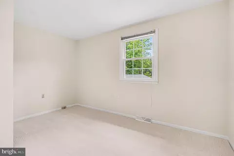 Bedroom - 31 Filbert Ln, Elkton, MD 21921 photo 9 of 10