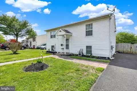 247 Locust Ln, Elkton, MD 21921