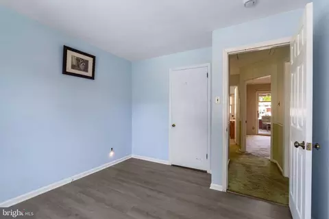 Entry Way - 56 Highland Ave, Elkton, MD 21921 photo 4 of 4