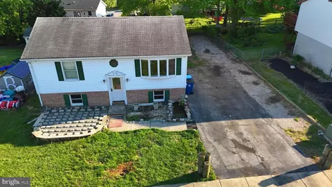 View/Area - 708 Gray Mount Cir, Elkton, MD 21921 photo 2 of 9